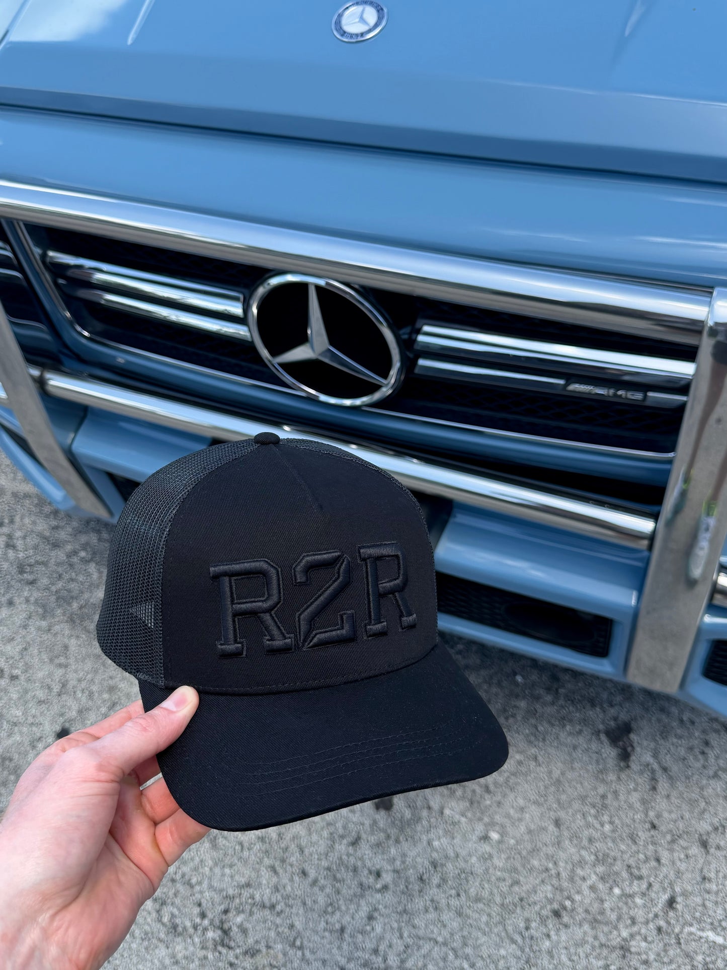 R2R TRUCKER CAP - TRIPLE BLACK