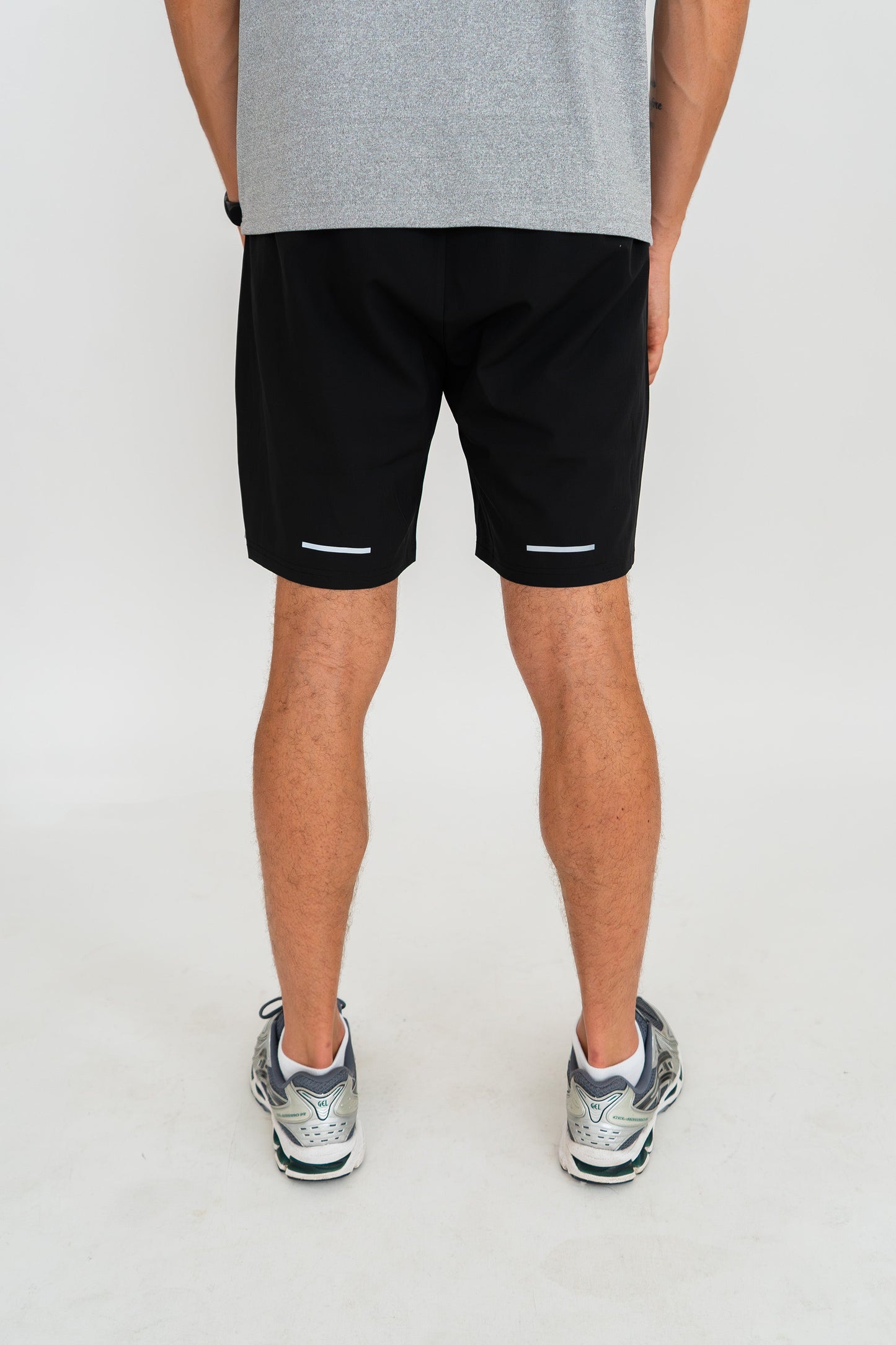PRIMAL SHORTS - BLACK/ONYX GREY