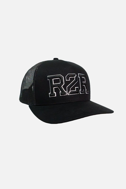 OUTLINE TRUCKER CAP - BLACK/WHITE